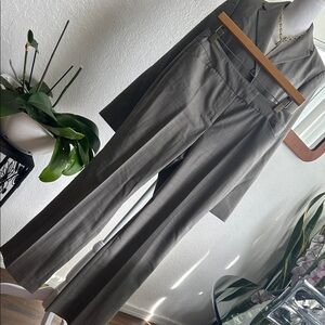 Calvin Klein Modern Fit 3 Front Buttons Dressy Suit 6P